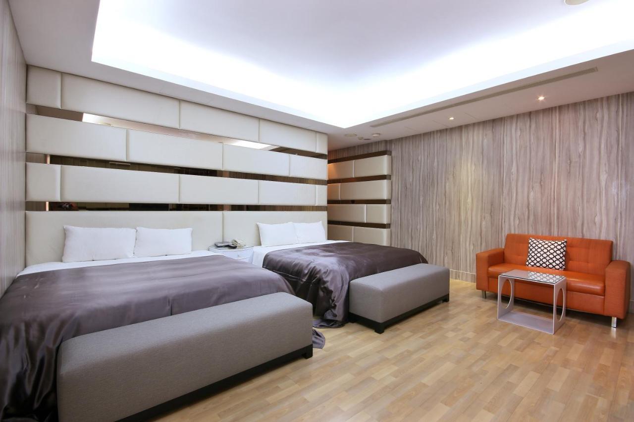 Feng Cai Motel Yuanlin Εξωτερικό φωτογραφία